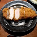 とんかつ ここまでやるか。 - 