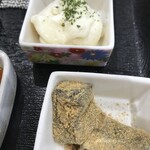 でか盛り海鮮問屋 - ポテサラとわらび餅