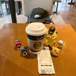 タリーズ コーヒー - ドリンク写真:本日のコーヒーTall   450円(税込)   ※カップでの提供なので