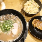 博多一瑞亭 三田店 - 