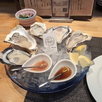四ツ橋・新町 牡蠣と肉たらしビストロAKIRA - 