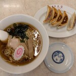 中華料理 天宝 - 