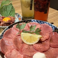 炭火焼肉寅二郎 - 