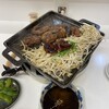 ホルモン千葉 - 料理写真:黒タレのお肉