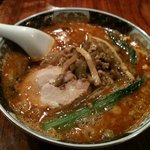 支那麺 はしご 本店
