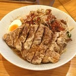 パーコー汁無し担々麺の5辛。