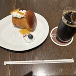 カフェ キャンティ - ケーキセット　サバラン