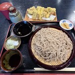 信州 立岩和紙の里 - 