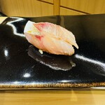 大阪天満宮 鮨とよなが - カマスの昆布〆