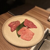 焼肉うしごろ 新宿三丁目店 - 