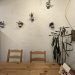 Soumya's Kitchen - カフェのような店内