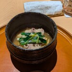 銀座 しのはら - 猪とキノコの煮込み~九条ネギと伊勢海老の頭の出汁とともに