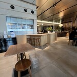 CAFE & BAR CROISEE - 