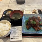 和合餃子 - 本日のランチから「黒酢豚」。