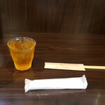 広東名菜   紅茶 - 卓上