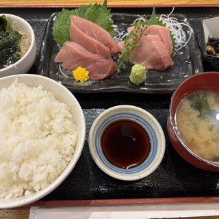 大衆酒場 まる富_1