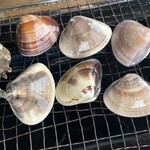 いさりび食堂 - 焼蛤(1,980円)
サザエ焼(660円)