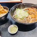 そば焼肉ふくろう - 料理写真: