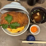 とんかつ四郎吉 - 