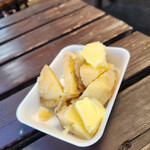 霧ヶ峰農場直売所 - 料理写真:ジャガバター～☆