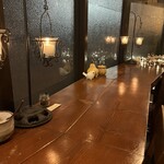 板東珈琲 - 窓側のカウンター