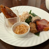 Shanghai Dining 状元樓 - 