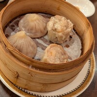 Shanghai Dining 状元樓 - 