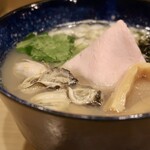 中華そば よしかわ - 芳醇牡蠣そば