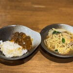 炭火焼肉ホルモンさわいし - 