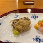 おかもと - 黒舞茸天ぷらと焼き茄子ピューレ