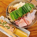 曙町 場内酒場 - 鶏鍋