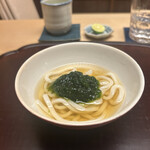 徳ㇵ本也 - 青海苔の冷たいうどん