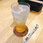 淡路島バーガースタンド - ドリンク写真:自家製ジンジャーエール(ドリンクセットのため¥250)