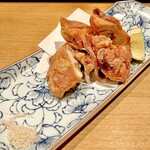 渋谷の日本酒ダイニング sakeba - 20251009米粉で揚げた鶏唐揚げ880円