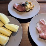 Crossroads Kitchen - 