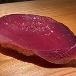 佐野鮨 - かつを（追加　◎
      軽く漬けにしてあるが香りは消えず食感もフレッシュ