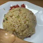 ラーメンTonTon - 半チャーハンはパラパラ仕上げ！