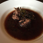 ラ クチーナ ヴェンティトレ - 赤ワイン 黒胡椒煮込み