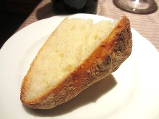 Bisutoro Taka - 自家製パン