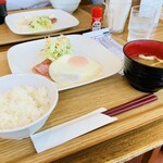 オリーブの杜 - モーニング（シングル）　トマトもマカロニサラダも無くなった？！