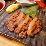 炙り牛たん 万 - 