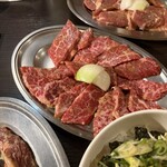 塩ホルモン 栗の木 - 牛カルビ