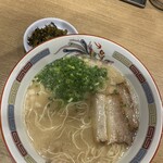 長浜ラーメン 博多屋 - 