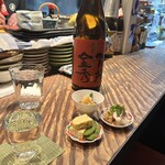 ひろ志 - お通しと日本酒