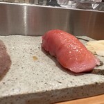 鮨 うえはら - 津軽海峡の中トロ