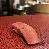 鮨 やまけん 銀座店 - 本鮪 中トロ
