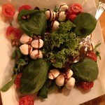 Die Zwolf Apostel - カプレーゼ　€9.00