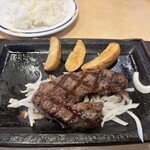 ステーキガスト - 料理写真: