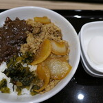 吉野家 - （2025/9月）肉だく牛魯肉飯
