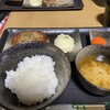 コンナトコロニハンバーグ